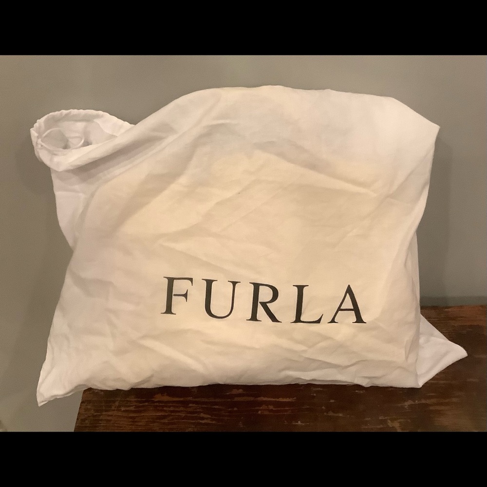 Furla Piper Yellow Large - Picture 2 of 6